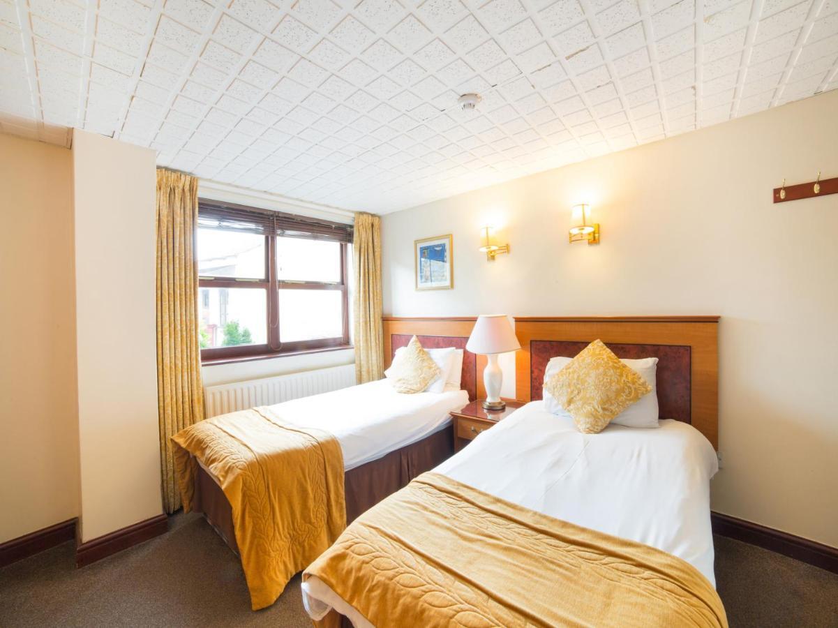 The Whistle And Flute Hotel Barnetby le Wold Ngoại thất bức ảnh
