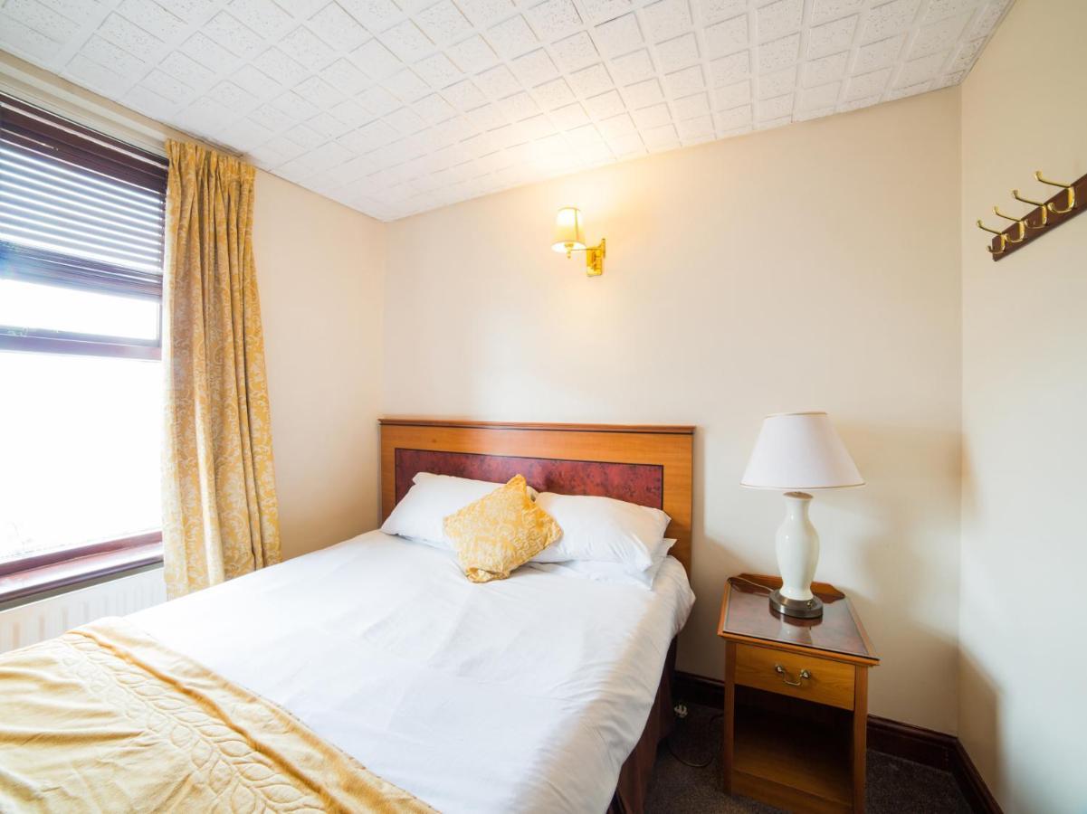The Whistle And Flute Hotel Barnetby le Wold Ngoại thất bức ảnh