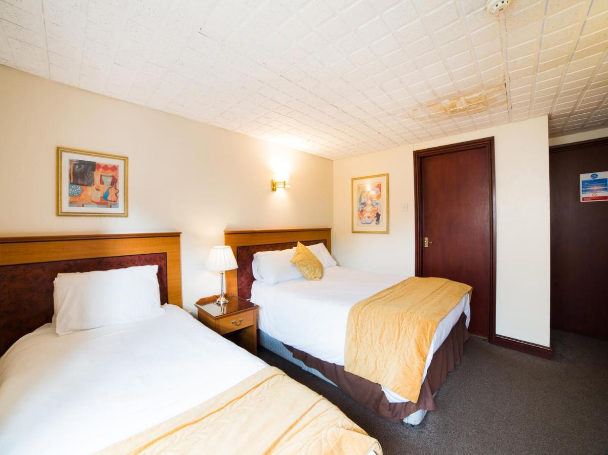 The Whistle And Flute Hotel Barnetby le Wold Ngoại thất bức ảnh
